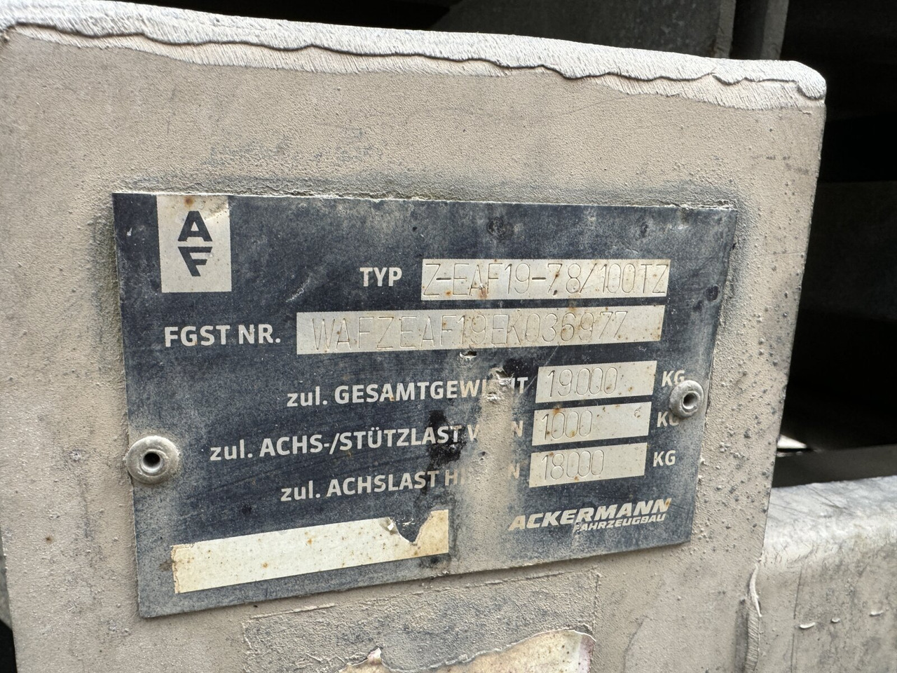 Ackermann Z-EAF 19-7,8/100TZ Z-EAF 19-7,8/100TZ, Verzinkt - Закритий кузов причіп: фото 3 Ackermann Z-EAF 19-7,8/100TZ Z-EAF 19-7,8/100TZ, Verzinkt - Закритий кузов причіп: фото 3