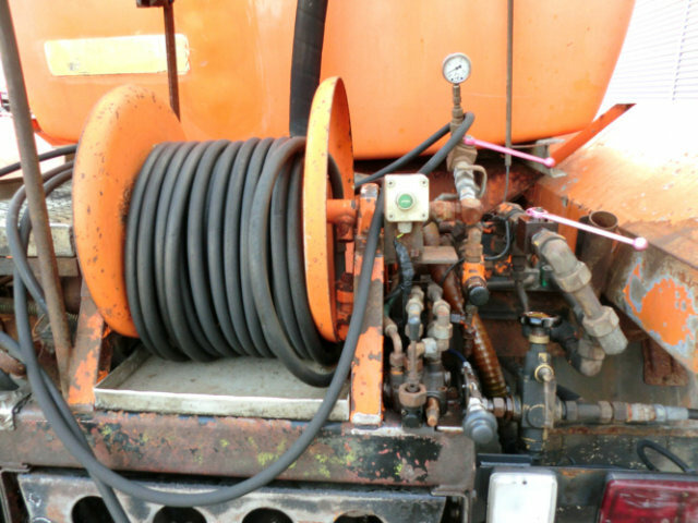 DA22, 5.000 ltr. Tank mit Pumpe Spülaufbau DA22, 5.000 ltr. Tank mit Pumpe - Резервуар для зберігання: фото 4 DA22, 5.000 ltr. Tank mit Pumpe Spülaufbau DA22, 5.000 ltr. Tank mit Pumpe - Резервуар для зберігання: фото 4