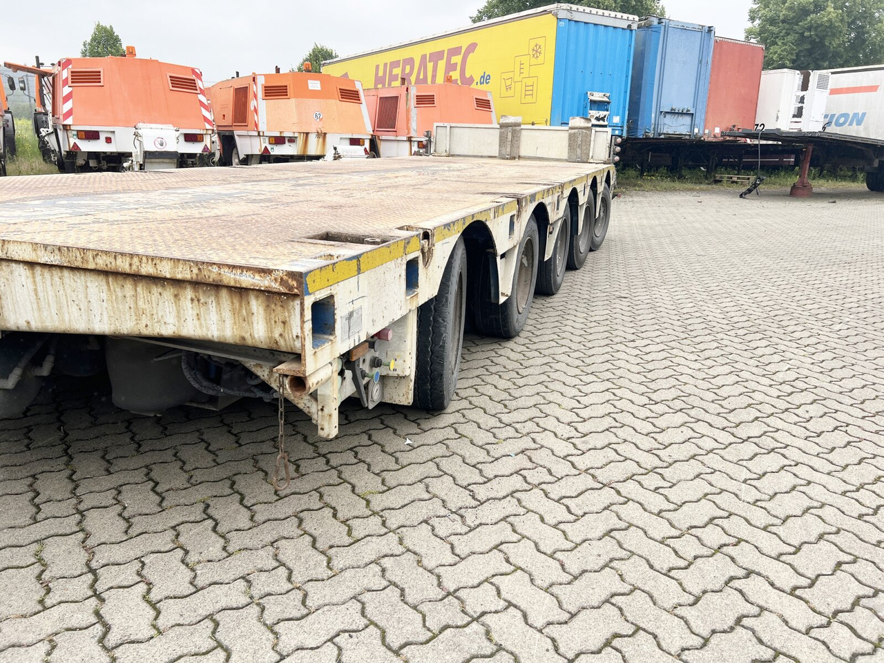 ES-GE 5.SOU-25-50.3N 5.SOU-25-50.3N, Teleskopierbar - Низькорамна платформа напівпричіп: фото 4 ES-GE 5.SOU-25-50.3N 5.SOU-25-50.3N, Teleskopierbar - Низькорамна платформа напівпричіп: фото 4