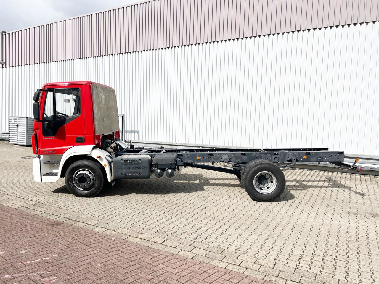 Новий Вантажівка шасі EuroCargo ML160E32 4x2 EuroCargo ML160E32 4x2, 5x Vorhanden!: фото 12