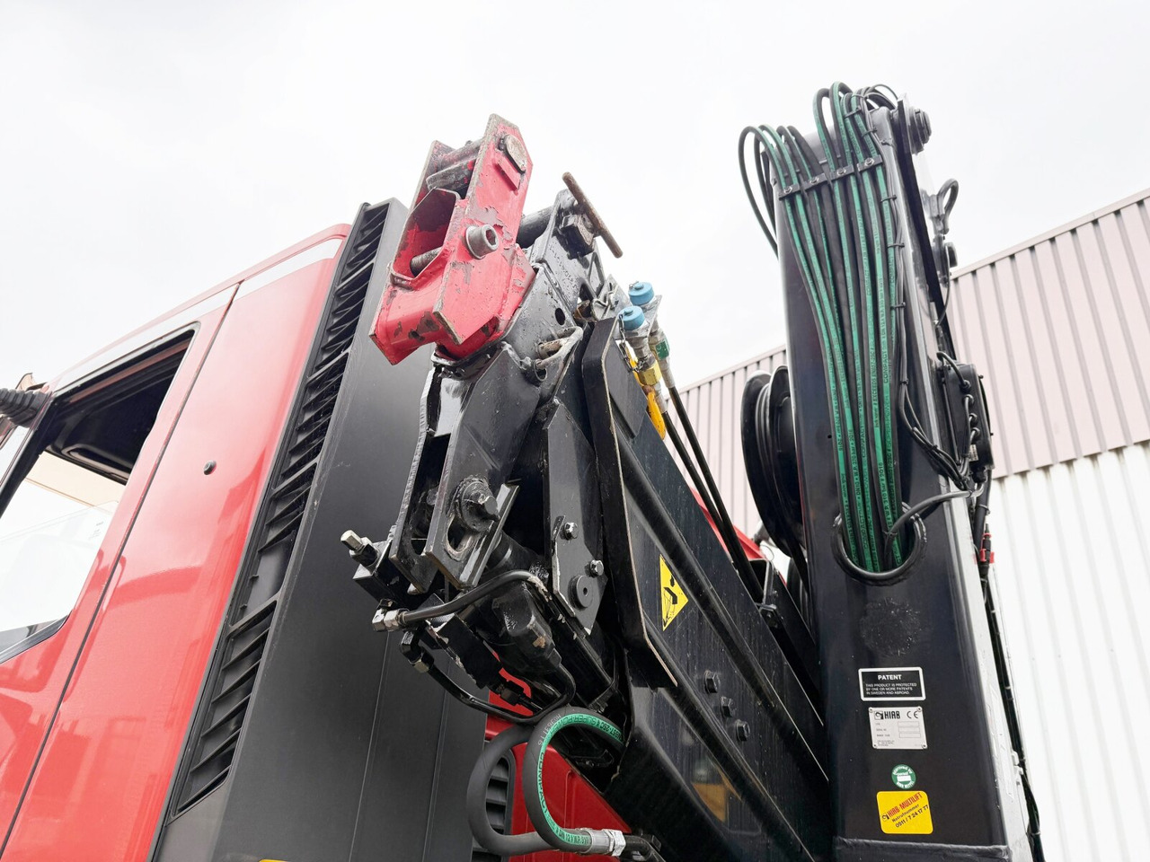 EuroTech 240E38 6x2-4 EuroTech 240E38 6x2-4, Lift-/Lenkachse, Seilwinde, Kran Hiab 100 - Гаковий мультиліфт вантажівка, Вантажівка з маніпулятором: фото 2 EuroTech 240E38 6x2-4 EuroTech 240E38 6x2-4, Lift-/Lenkachse, Seilwinde, Kran Hiab 100 - Гаковий мультиліфт вантажівка, Вантажівка з маніпулятором: фото 2