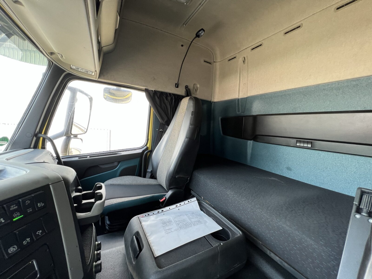 Вантажівка шасі FM 450 6x2 FM 450 6x2, Motorabtrieb, Lenk-/Liftachse: фото 6 Вантажівка шасі FM 450 6x2 FM 450 6x2, Motorabtrieb, Lenk-/Liftachse: фото 6