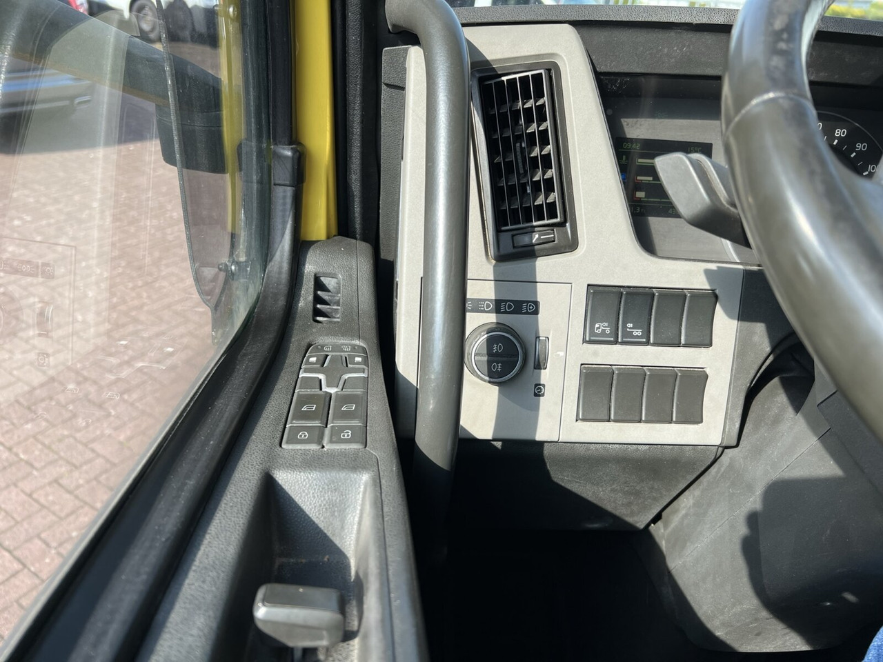 Вантажівка шасі FM 450 6x2 FM 450 6x2, Motorabtrieb, Lenk-/Liftachse: фото 7 Вантажівка шасі FM 450 6x2 FM 450 6x2, Motorabtrieb, Lenk-/Liftachse: фото 7