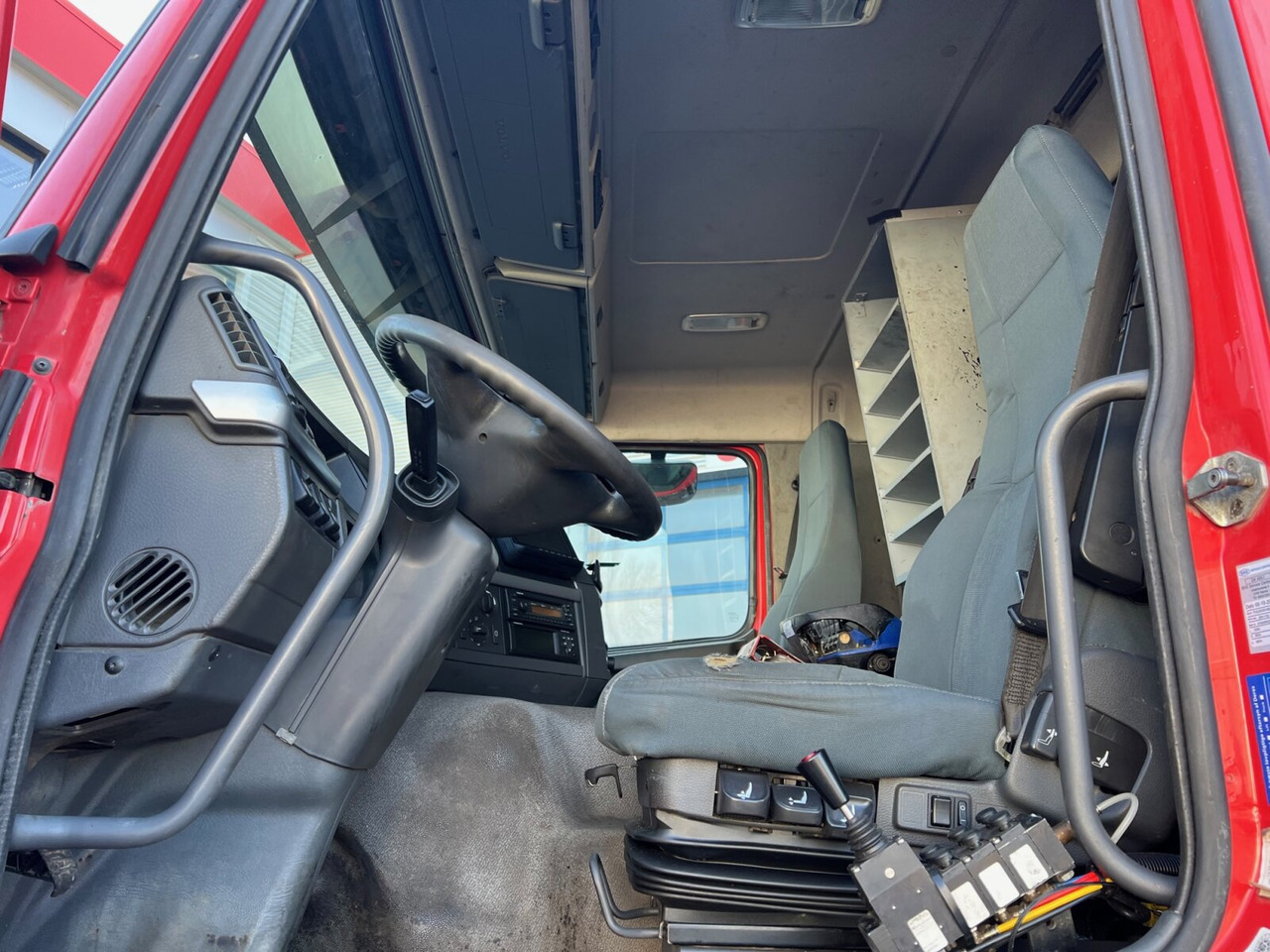 FM 460 8x2-6 FM 460 8x2-6, Lenk-/Liftachse, Kran HMF 2020-K4, Funk - Гаковий мультиліфт вантажівка, Вантажівка з маніпулятором: фото 5 FM 460 8x2-6 FM 460 8x2-6, Lenk-/Liftachse, Kran HMF 2020-K4, Funk - Гаковий мультиліфт вантажівка, Вантажівка з маніпулятором: фото 5