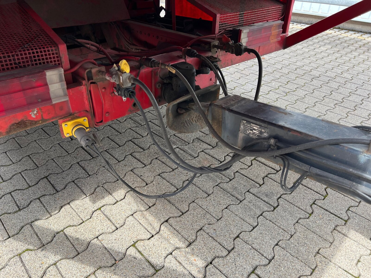 H10 Autotransportanhänger FGS, H10 Autotransportanhänger, Durchladesystem, Liftplateau, Funk, 57 cbm - Автовоз причіп: фото 4 H10 Autotransportanhänger FGS, H10 Autotransportanhänger, Durchladesystem, Liftplateau, Funk, 57 cbm - Автовоз причіп: фото 4