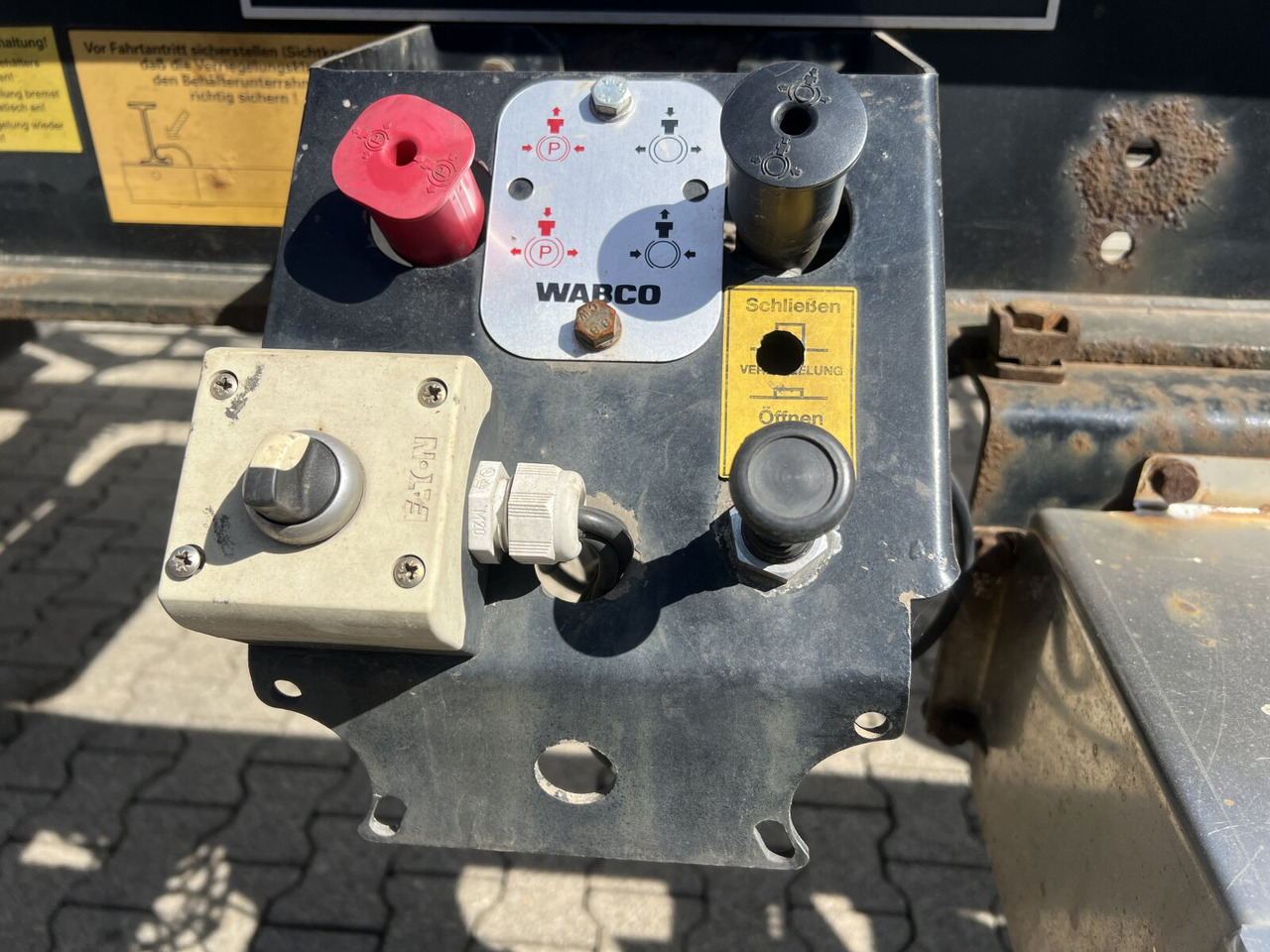 HSA 18.65 Schlittenabroller HUEFFERMANN HSA 18.65 Schlittenabroller - Причіп мультиліфт/ Бункеровоз: фото 2 HSA 18.65 Schlittenabroller HUEFFERMANN HSA 18.65 Schlittenabroller - Причіп мультиліфт/ Бункеровоз: фото 2