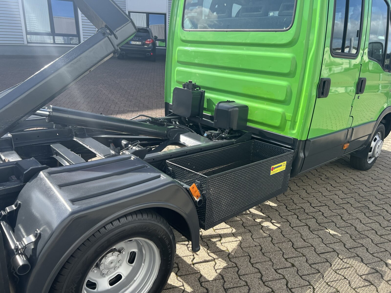 Iveco Daily 45C15D 4x2 Doka Daily 45C15D 4x2 Doka, City-Abroller - Гаковий мультиліфт вантажівка, Комерційний автомобіль: фото 2 Iveco Daily 45C15D 4x2 Doka Daily 45C15D 4x2 Doka, City-Abroller - Гаковий мультиліфт вантажівка, Комерційний автомобіль: фото 2