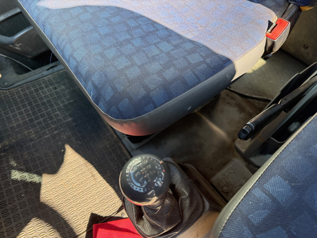 Iveco Daily 65C15D 4x2 Doka Daily 65C15D 4x2 Doka, Grüne Plakette, City-Abroller - Гаковий мультиліфт вантажівка: фото 4 Iveco Daily 65C15D 4x2 Doka Daily 65C15D 4x2 Doka, Grüne Plakette, City-Abroller - Гаковий мультиліфт вантажівка: фото 4