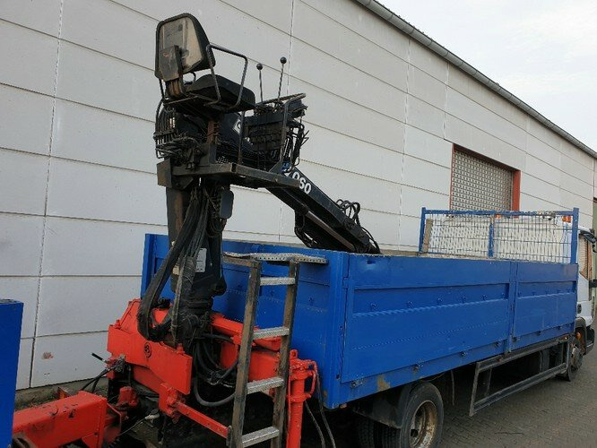 Iveco EuroCargo 80E 18 4x2 Euro Cargo ML 80 E 18, Hiab Kran 060-2 - Вантажівка з маніпулятором, Бортова вантажівка/ Платформа: фото 4 Iveco EuroCargo 80E 18 4x2 Euro Cargo ML 80 E 18, Hiab Kran 060-2 - Вантажівка з маніпулятором, Бортова вантажівка/ Платформа: фото 4
