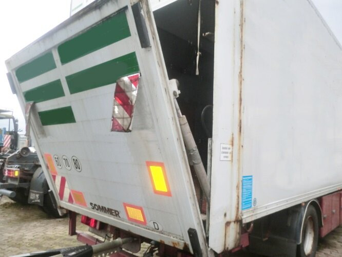 Вантажівка з закритим кузовом Iveco EuroTech 190E40 4x2 Euro Tech 190E40, Möbelkoffer, 49 cbm: фото 6