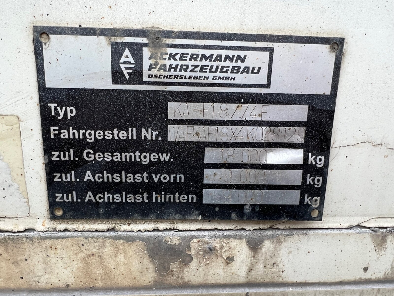 KA-F 18/74E Ackermann, Oschersl. KA-F 18/74E mit LBW MBB, 44cbm - Закритий кузов причіп: фото 5 KA-F 18/74E Ackermann, Oschersl. KA-F 18/74E mit LBW MBB, 44cbm - Закритий кузов причіп: фото 5
