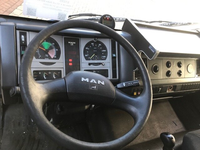 MAN LE 8.185 LC Doka 4x2 BB LE 8.185 LC Doka 4x2 BB, 2x AHK - Бортова вантажівка/ Платформа: фото 2 MAN LE 8.185 LC Doka 4x2 BB LE 8.185 LC Doka 4x2 BB, 2x AHK - Бортова вантажівка/ Платформа: фото 2
