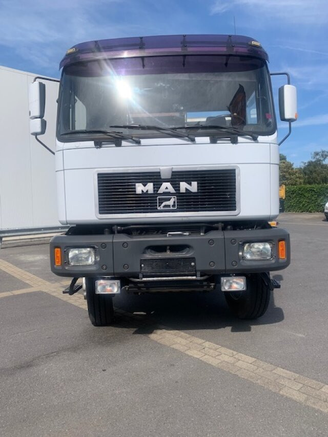 MAN T42 T42 6x6 - Самоскид вантажівка: фото 2 MAN T42 T42 6x6 - Самоскид вантажівка: фото 2