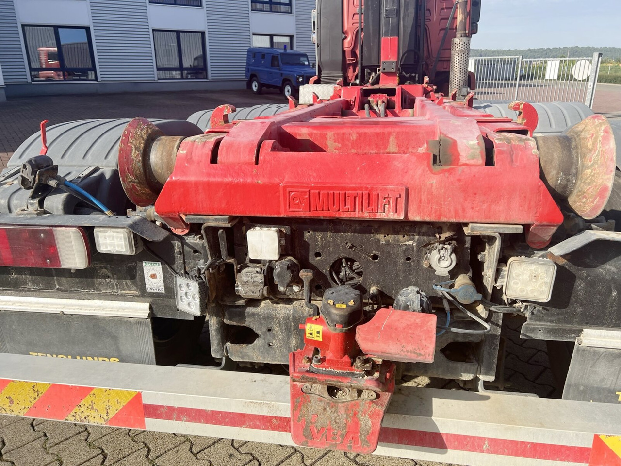 MAN TGA 25.530 8x4-4 BL, Lift-/Lenkachse TGA 25.530 8x4-4 BL, Lift-/Lenkachse - Гаковий мультиліфт вантажівка: фото 4 MAN TGA 25.530 8x4-4 BL, Lift-/Lenkachse TGA 25.530 8x4-4 BL, Lift-/Lenkachse - Гаковий мультиліфт вантажівка: фото 4