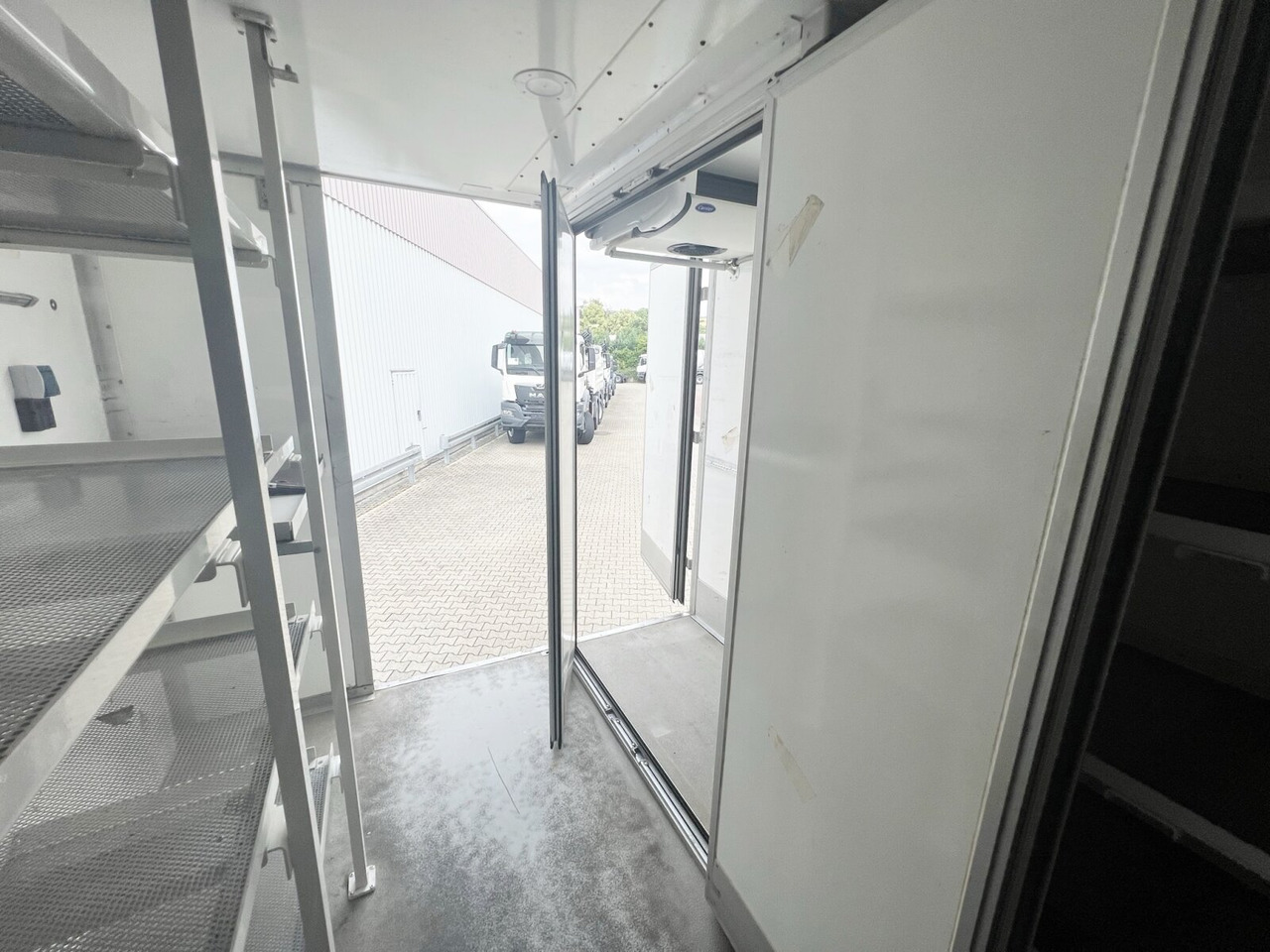MAN TGL 8.180 4x2 BL TGL 8.180 4x2 BL, Kühlkoffer, Carrier Supra 850Mi - Рефрижератор вантажівка: фото 3 MAN TGL 8.180 4x2 BL TGL 8.180 4x2 BL, Kühlkoffer, Carrier Supra 850Mi - Рефрижератор вантажівка: фото 3