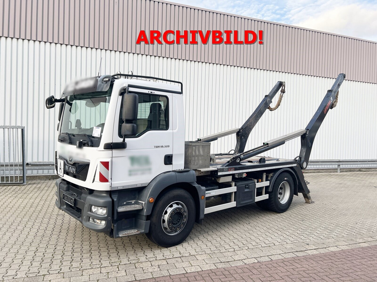 MAN TGM 18.320 4x2 BL TGM 18.320 4x2 BL, Hiab Tele-Absetzanlage, Funk - Скіповий навантажувач вантажівка: фото 1 MAN TGM 18.320 4x2 BL TGM 18.320 4x2 BL, Hiab Tele-Absetzanlage, Funk - Скіповий навантажувач вантажівка: фото 1
