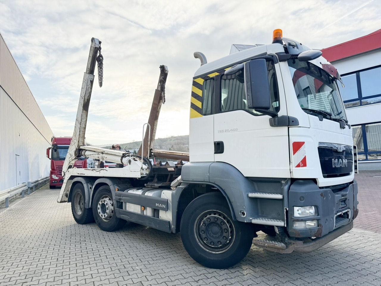 Скіповий навантажувач вантажівка MAN TGS 26.400 6x2/4 BL TGS 26.400 6x2/4 BL mit Vorlauflenk-/liftachse, Multilift: фото 7