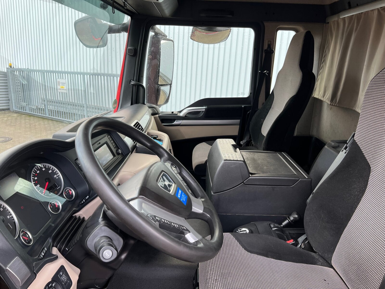 MAN TGS 26.460 6x4 BB TGS 26.460 6x4 BB, Intarder, Bordmatik - Самоскид вантажівка: фото 5 MAN TGS 26.460 6x4 BB TGS 26.460 6x4 BB, Intarder, Bordmatik - Самоскид вантажівка: фото 5