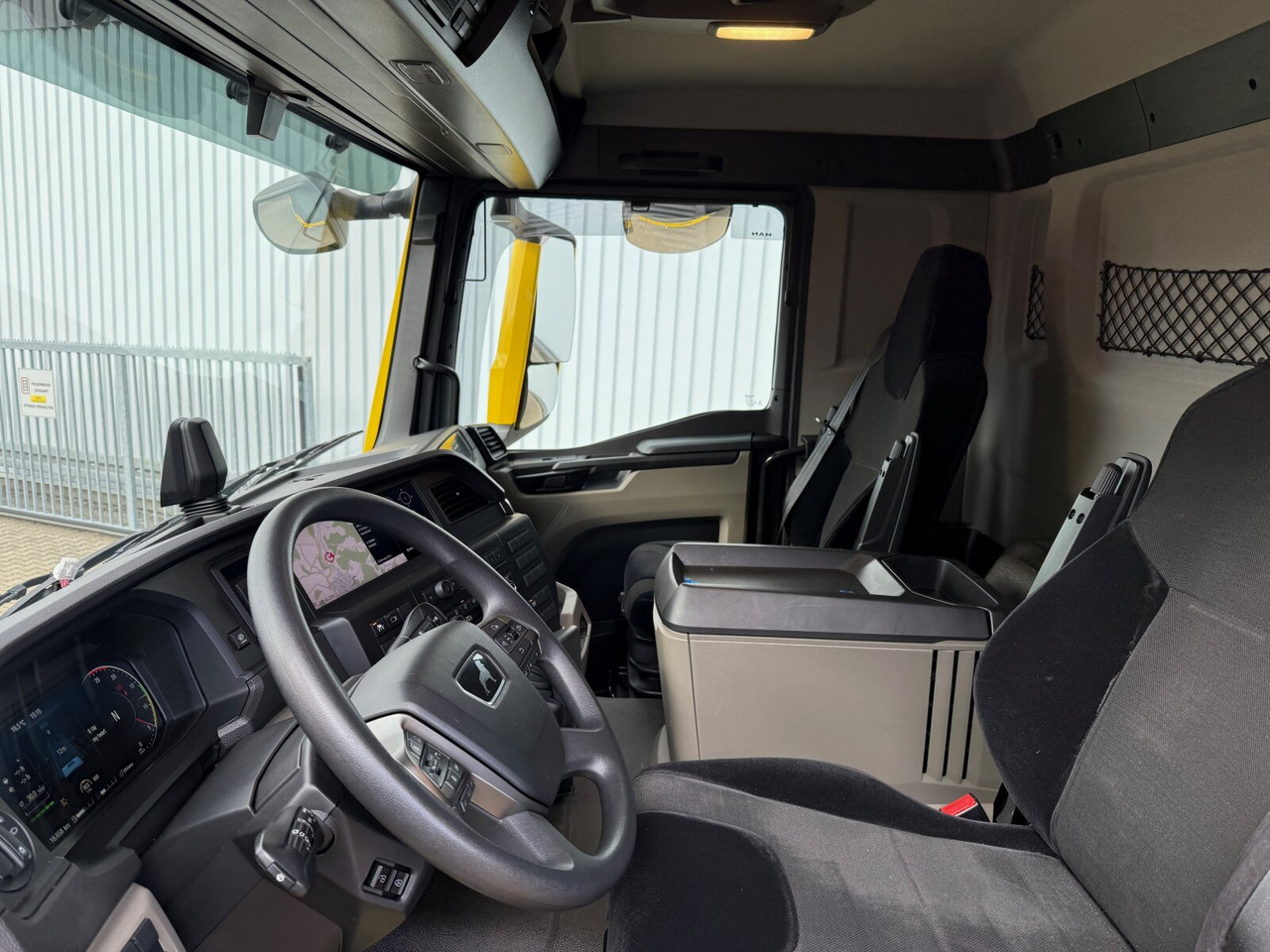 MAN TGS 26.470 6x6 BB TGS 26.470 6x6 BB, Hohe Bauart, Navi, Motorabtrieb, Bordmatik - Самоскид вантажівка: фото 4 MAN TGS 26.470 6x6 BB TGS 26.470 6x6 BB, Hohe Bauart, Navi, Motorabtrieb, Bordmatik - Самоскид вантажівка: фото 4