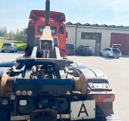 MAN TGS 26.480 6x2-4 BL TGS 26.480 6x2-4 BL, Intarder, Lenk-/Liftachse, Motorabtrieb - Гаковий мультиліфт вантажівка: фото 4 MAN TGS 26.480 6x2-4 BL TGS 26.480 6x2-4 BL, Intarder, Lenk-/Liftachse, Motorabtrieb - Гаковий мультиліфт вантажівка: фото 4