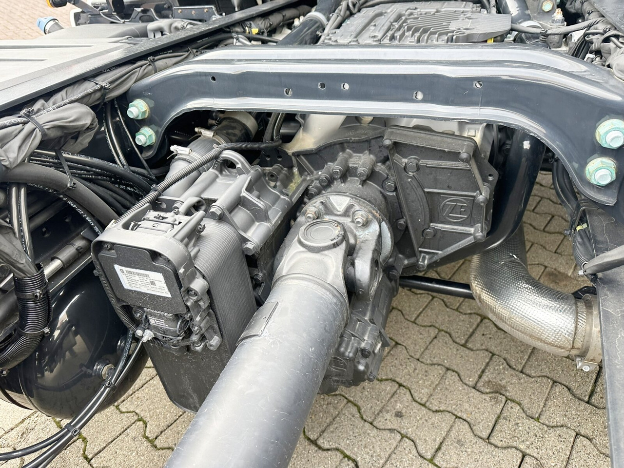 MAN TGS 26.480 6x2-4 LL TGS 26.480 6x2-4 LL, Retarder, Lenk-/Liftachse, Standklima - Вантажівка шасі: фото 5 MAN TGS 26.480 6x2-4 LL TGS 26.480 6x2-4 LL, Retarder, Lenk-/Liftachse, Standklima - Вантажівка шасі: фото 5