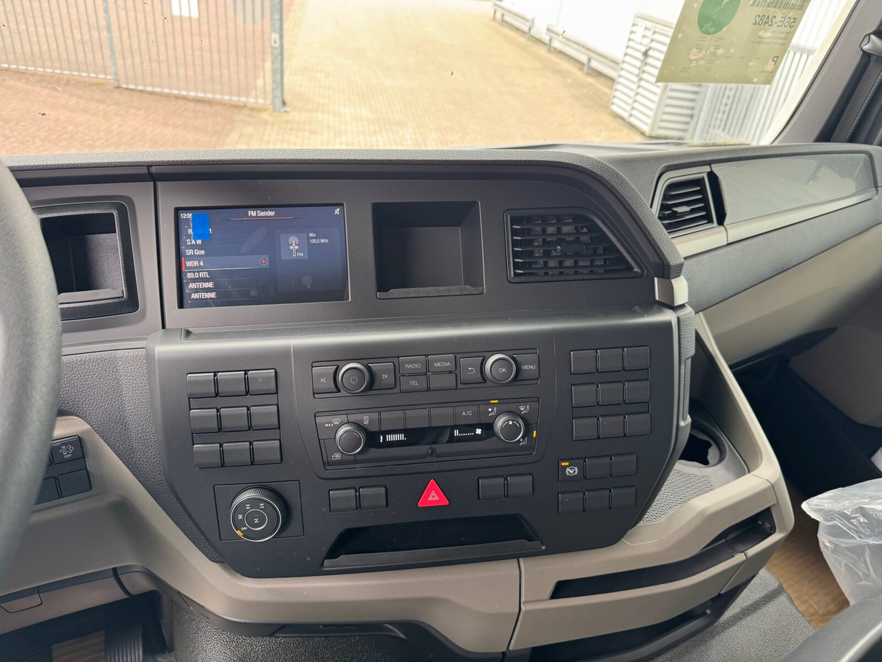 MAN TGS 33.480 6x6 BB CH TGS 33.480 6x6 BB CH, Hohe Bauart, Nebenantrieb - Вантажівка шасі: фото 5 MAN TGS 33.480 6x6 BB CH TGS 33.480 6x6 BB CH, Hohe Bauart, Nebenantrieb - Вантажівка шасі: фото 5