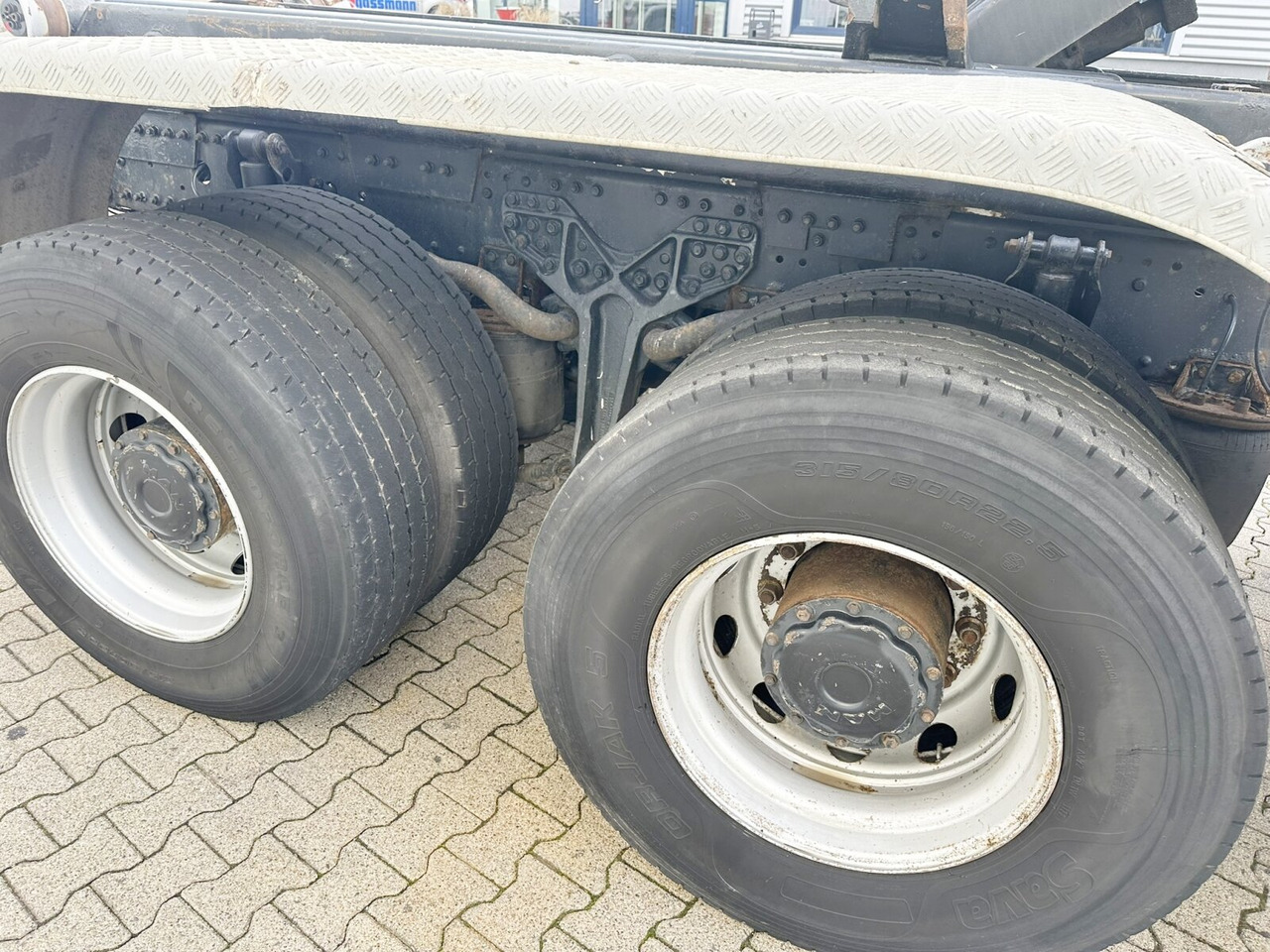 MAN TGS 35.480 8x4 BL TGS 35.480 8x4 BL - Гаковий мультиліфт вантажівка: фото 4 MAN TGS 35.480 8x4 BL TGS 35.480 8x4 BL - Гаковий мультиліфт вантажівка: фото 4