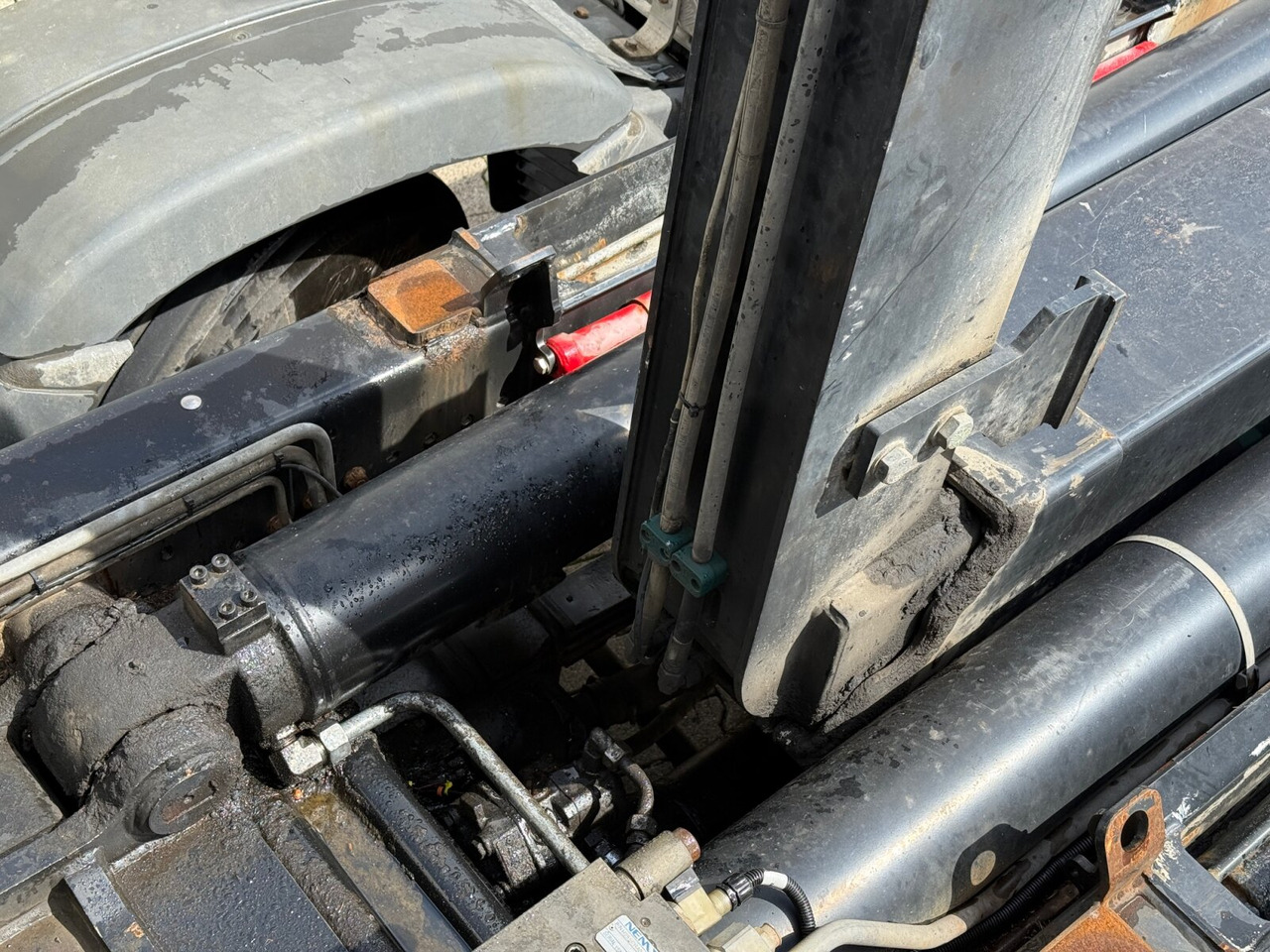 MAN TGS 35.480 8x4 BL TGS 35.480 8x4 BL, PriTarder, Navi - Гаковий мультиліфт вантажівка: фото 2 MAN TGS 35.480 8x4 BL TGS 35.480 8x4 BL, PriTarder, Navi - Гаковий мультиліфт вантажівка: фото 2
