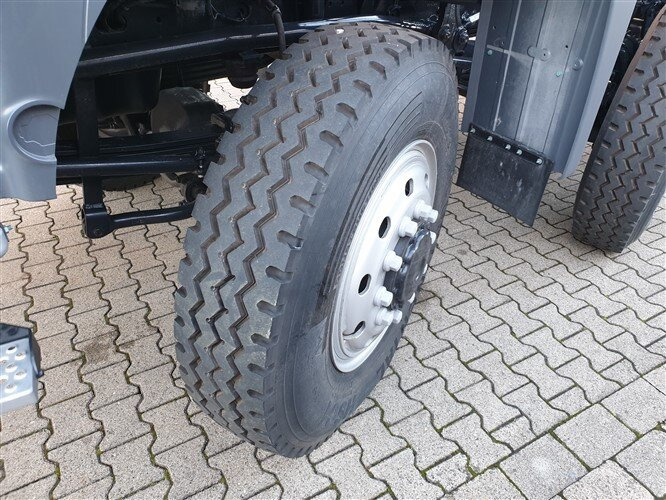 MAN TGS 41.480 8X6 BB TGS 41.480 8X6 BB - Вантажівка шасі: фото 2 MAN TGS 41.480 8X6 BB TGS 41.480 8X6 BB - Вантажівка шасі: фото 2