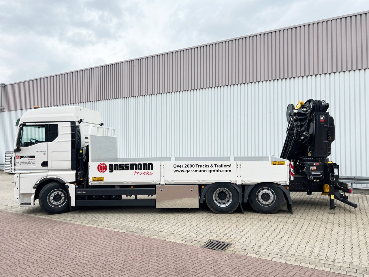 MAN TGX 26.510 6x2-4 LL CH TGX 26.510 6x2-4 LL, Kran Hiab X-HiPro 548 E-8, Lenk-/Liftachse, TwistLock 20Fuß, Funk, Retarder - Вантажівка з маніпулятором, Бортова вантажівка/ Платформа: фото 2 MAN TGX 26.510 6x2-4 LL CH TGX 26.510 6x2-4 LL, Kran Hiab X-HiPro 548 E-8, Lenk-/Liftachse, TwistLock 20Fuß, Funk, Retarder - Вантажівка з маніпулятором, Бортова вантажівка/ Платформа: фото 2