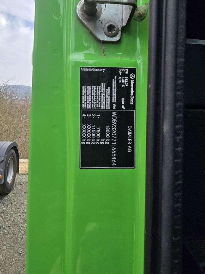Mercedes-Benz Actros 2032 LA 4x4 Actros 2032 LA 4x4/ Rdstand 3.600 mm - Вантажівка шасі: фото 2 Mercedes-Benz Actros 2032 LA 4x4 Actros 2032 LA 4x4/ Rdstand 3.600 mm - Вантажівка шасі: фото 2