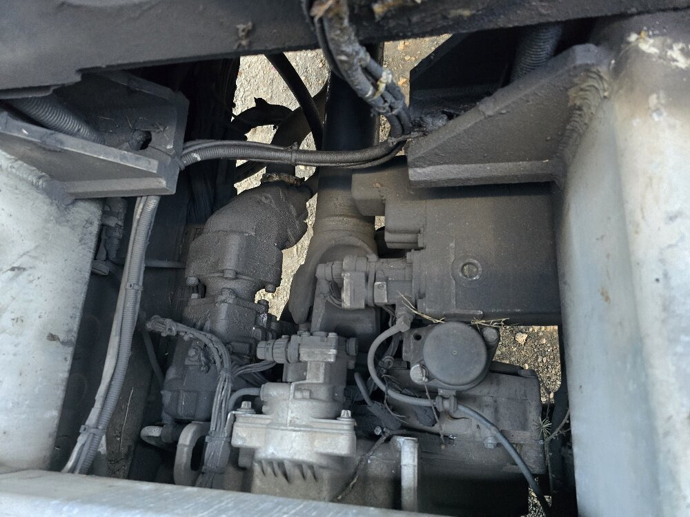 Mercedes-Benz Actros 2546 L 6x2 Actros 2546 L 6x2, Hiab Kran 244 E - 6 Hiduo, 16,1 m 920 kg, Funk - Вантажівка з маніпулятором, Бортова вантажівка/ Платформа: фото 2 Mercedes-Benz Actros 2546 L 6x2 Actros 2546 L 6x2, Hiab Kran 244 E - 6 Hiduo, 16,1 m 920 kg, Funk - Вантажівка з маніпулятором, Бортова вантажівка/ Платформа: фото 2