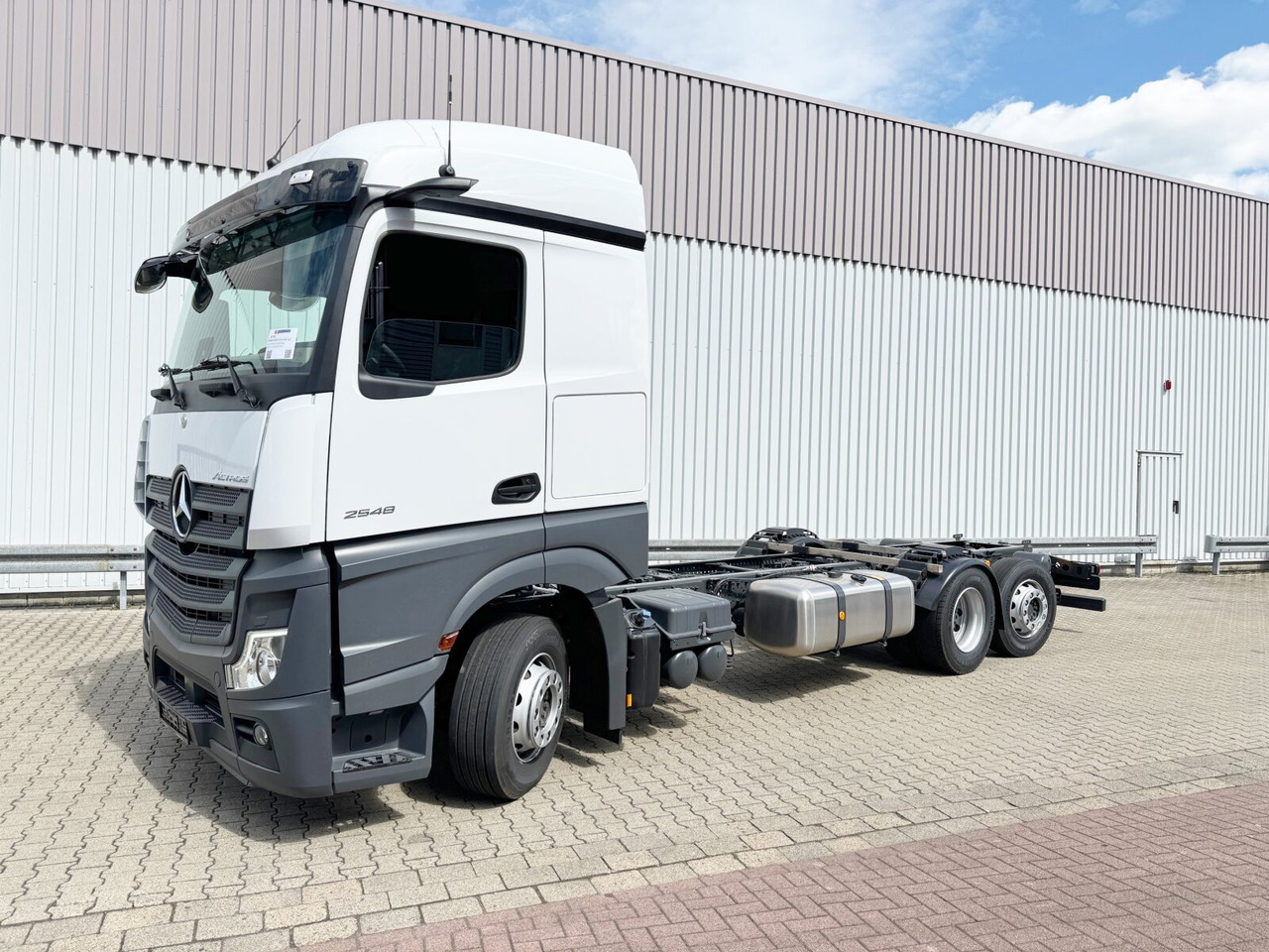 Новий Гаковий мультиліфт вантажівка Mercedes-Benz Actros 2548 L 6x2 Actros 2548 L 6x2, Retarder, Lenk-/Liftachse, Navi, MirrorCam, MultimediaCockpit: фото 6