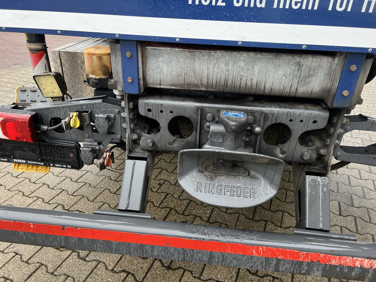 Mercedes-Benz Antos 2540 L 6x2 Antos 2540 L 6x2, Lenkachse, HMF 2110-L3 Heckkran - Вантажівка з маніпулятором, Бортова вантажівка/ Платформа: фото 2 Mercedes-Benz Antos 2540 L 6x2 Antos 2540 L 6x2, Lenkachse, HMF 2110-L3 Heckkran - Вантажівка з маніпулятором, Бортова вантажівка/ Платформа: фото 2