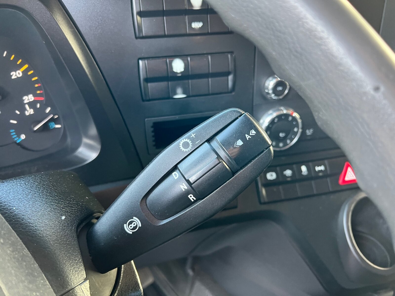 Mercedes-Benz Antos 2545 L 6x2 Antos 2545 L 6x2, Retarder, Lenk-/Liftachse - Гаковий мультиліфт вантажівка: фото 4 Mercedes-Benz Antos 2545 L 6x2 Antos 2545 L 6x2, Retarder, Lenk-/Liftachse - Гаковий мультиліфт вантажівка: фото 4