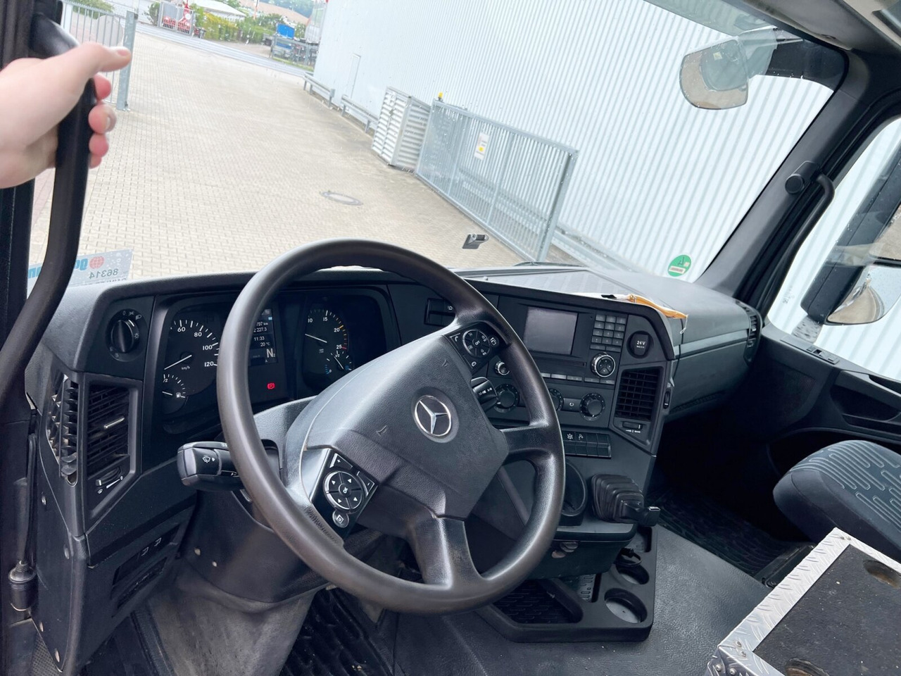Mercedes-Benz Arocs 1840 K 4x2 Arocs 1840 K 4x2 - Самоскид вантажівка: фото 4 Mercedes-Benz Arocs 1840 K 4x2 Arocs 1840 K 4x2 - Самоскид вантажівка: фото 4