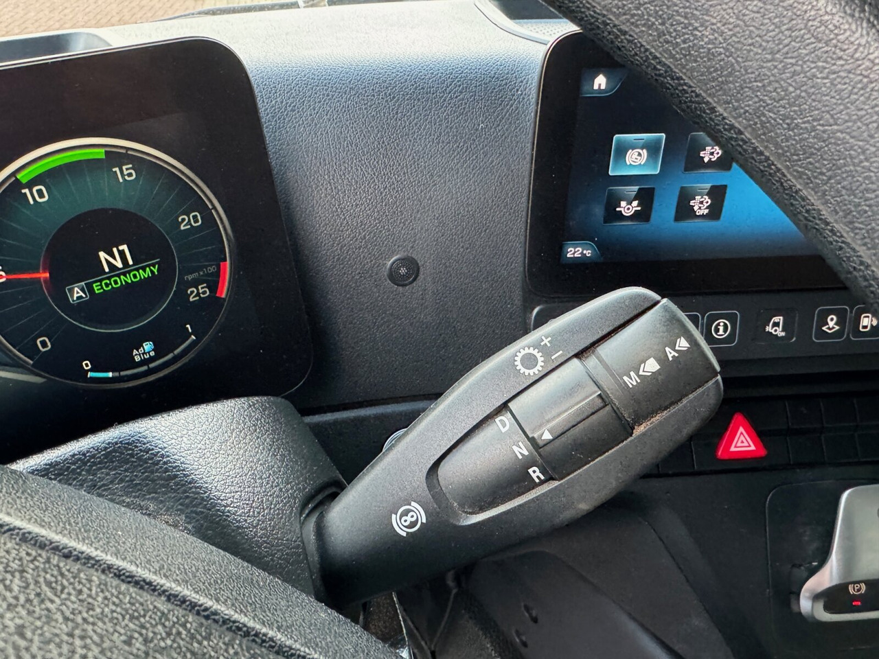 Вантажівка з маніпулятором Mercedes-Benz Arocs 1840 L 4x2 Arocs 1840 L 4x2, Kran Palfinger PK12001L, Hochstand: фото 6