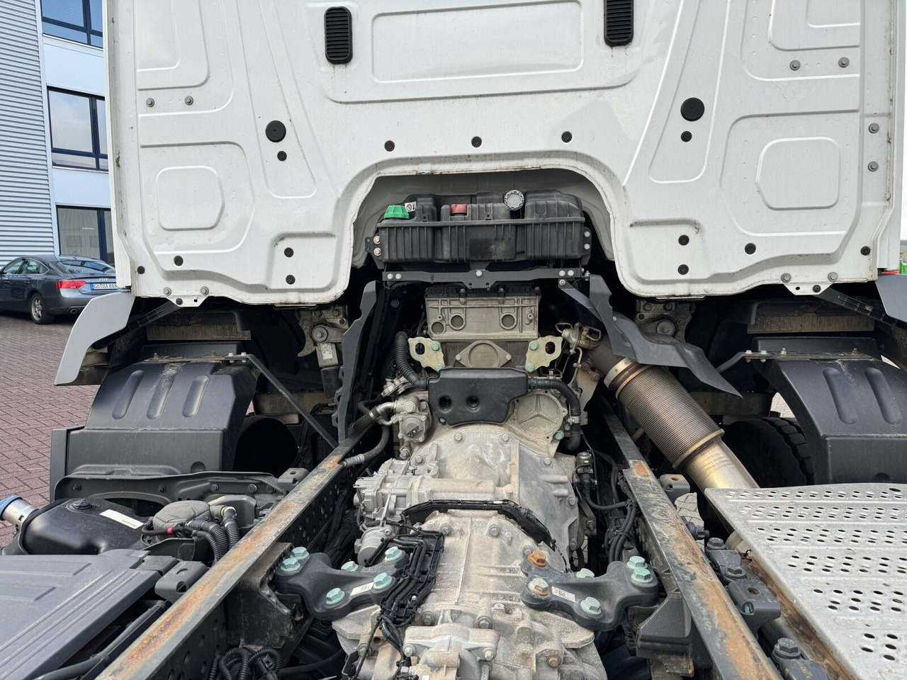 Вантажівка з маніпулятором Mercedes-Benz Arocs 1840 L 4x2 Arocs 1840 L 4x2, Kran Palfinger PK12001L, Hochstand: фото 15