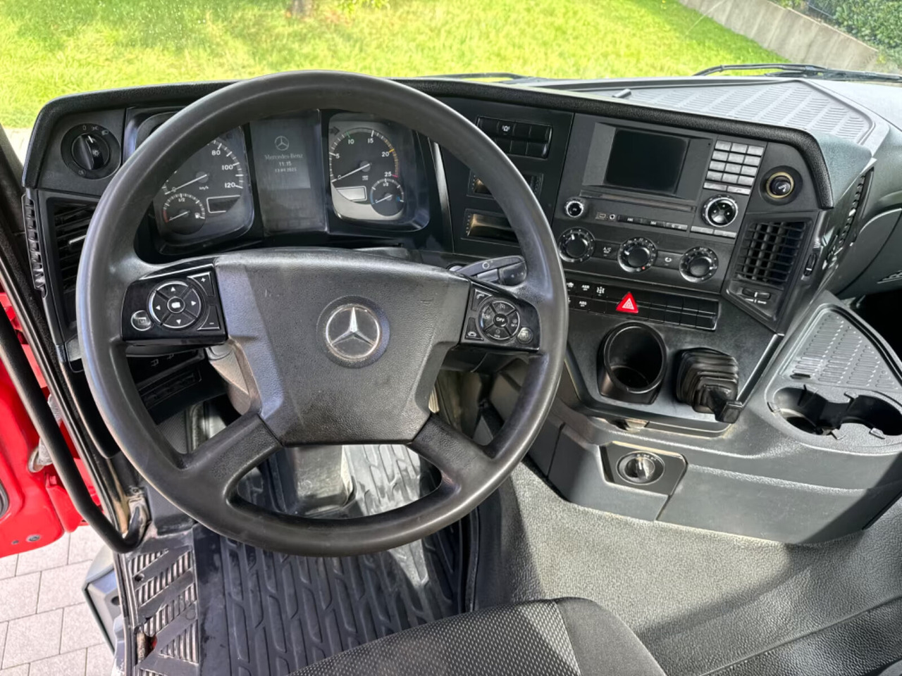 Mercedes-Benz Arocs 2645 K 6x4 Arocs 2645 K 6x4, Retarder, Bordmatik - Самоскид вантажівка: фото 2 Mercedes-Benz Arocs 2645 K 6x4 Arocs 2645 K 6x4, Retarder, Bordmatik - Самоскид вантажівка: фото 2