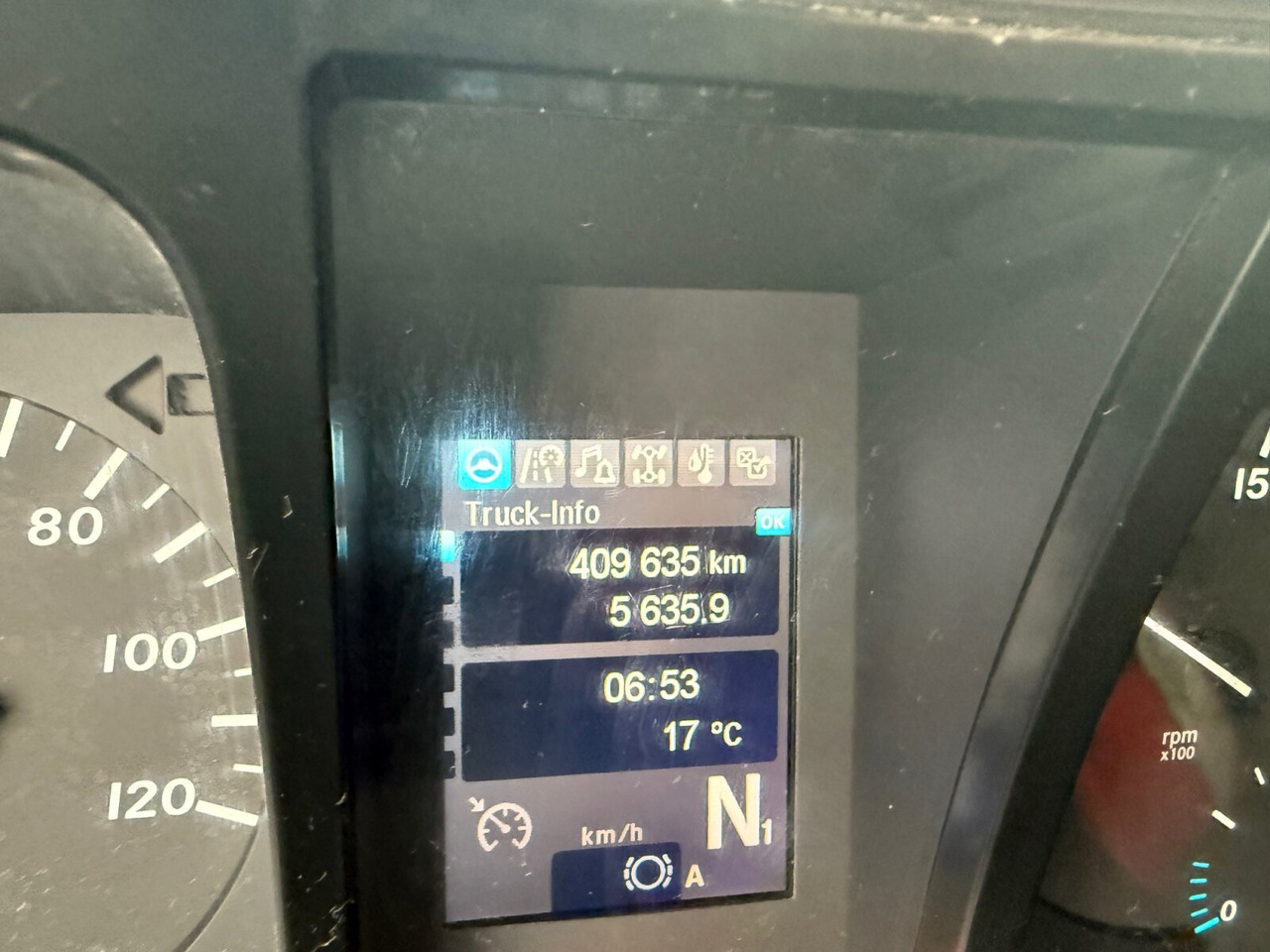 Mercedes-Benz Arocs 3245 LK 8x4/4 Arocs 3245 LK 8x4/4, Navi, Motorabtrieb, Meiller RK 30.67, Funk - Гаковий мультиліфт вантажівка: фото 5 Mercedes-Benz Arocs 3245 LK 8x4/4 Arocs 3245 LK 8x4/4, Navi, Motorabtrieb, Meiller RK 30.67, Funk - Гаковий мультиліфт вантажівка: фото 5