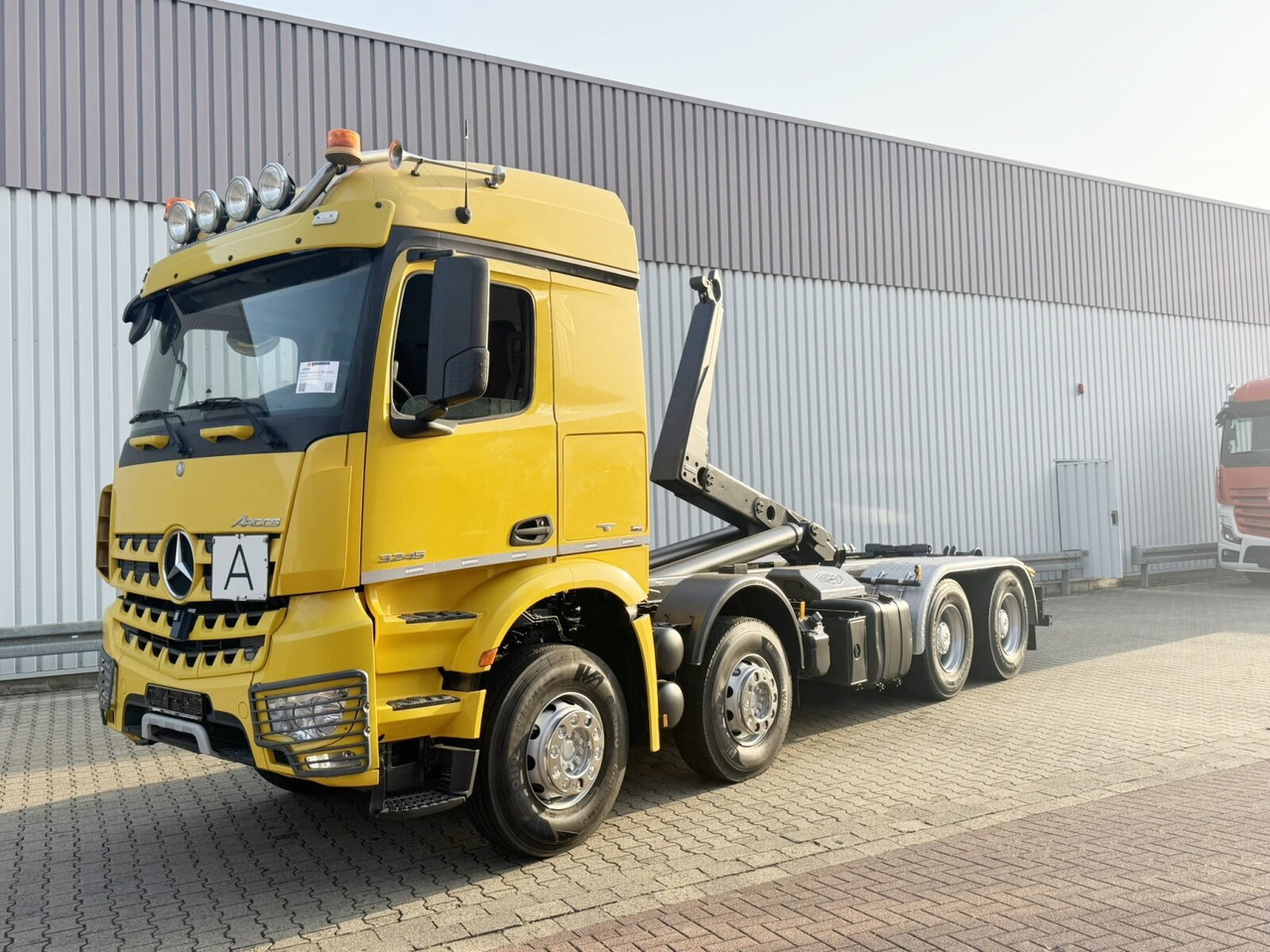 Mercedes-Benz Arocs 3245 LK 8x4/4 Arocs 3245 LK 8x4/4, Navi, Motorabtrieb, Meiller RK 30.67, Funk - Гаковий мультиліфт вантажівка: фото 1 Mercedes-Benz Arocs 3245 LK 8x4/4 Arocs 3245 LK 8x4/4, Navi, Motorabtrieb, Meiller RK 30.67, Funk - Гаковий мультиліфт вантажівка: фото 1