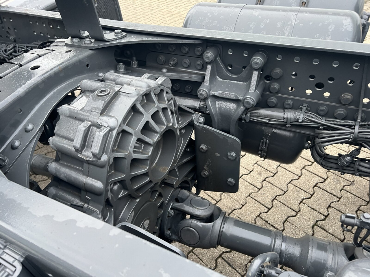 Mercedes-Benz Arocs 3340/46 A 6x6 Arocs 3340/46 A 6x6, Grounder - Вантажівка шасі: фото 2 Mercedes-Benz Arocs 3340/46 A 6x6 Arocs 3340/46 A 6x6, Grounder - Вантажівка шасі: фото 2