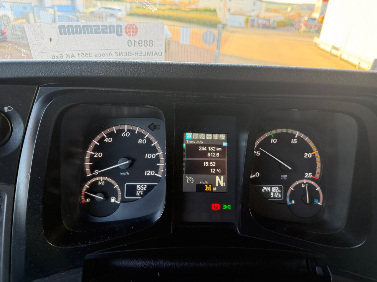 Mercedes-Benz Arocs 3351 AK 6x6 Arocs 3351 AK 6x6, Retarder, Grounder, Motorabtrieb, pneum. Heckklappenöffnung - Самоскид вантажівка: фото 5 Mercedes-Benz Arocs 3351 AK 6x6 Arocs 3351 AK 6x6, Retarder, Grounder, Motorabtrieb, pneum. Heckklappenöffnung - Самоскид вантажівка: фото 5