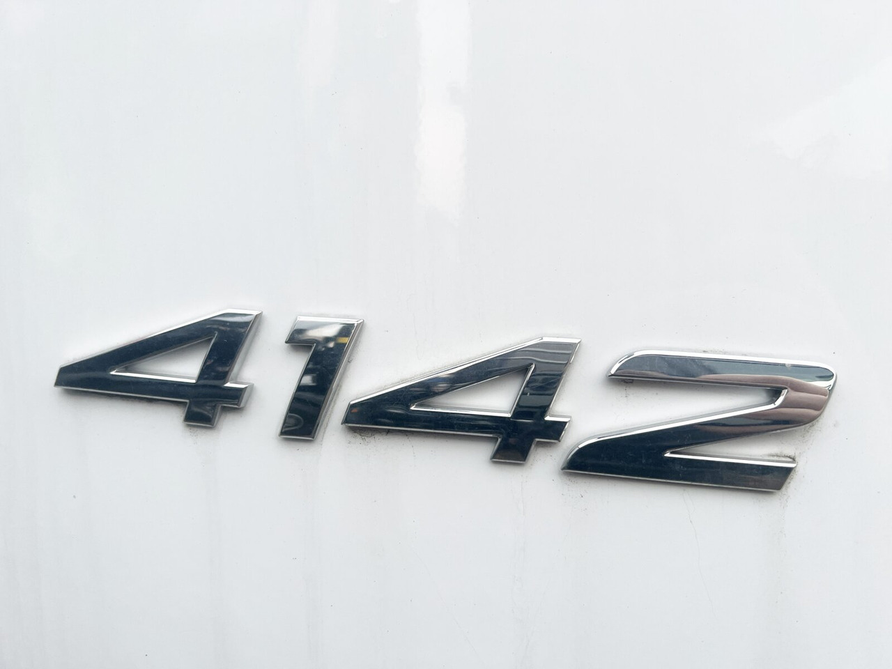 Mercedes-Benz Arocs 4142/48 K 8x4/4 Arocs 4142/48 K 8x4/4, Grounder, Meiller RS26 62-K, Funk - Гаковий мультиліфт вантажівка: фото 4 Mercedes-Benz Arocs 4142/48 K 8x4/4 Arocs 4142/48 K 8x4/4, Grounder, Meiller RS26 62-K, Funk - Гаковий мультиліфт вантажівка: фото 4