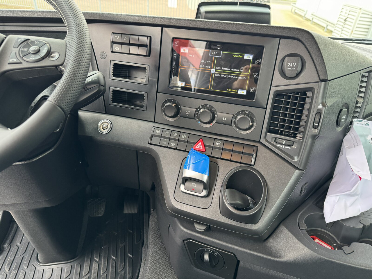 Mercedes-Benz Arocs 4148 K 8x4/4 Arocs 4148 K 8x4/4, Turbo-Retarder-Kupplung, Grounder - Вантажівка шасі: фото 5 Mercedes-Benz Arocs 4148 K 8x4/4 Arocs 4148 K 8x4/4, Turbo-Retarder-Kupplung, Grounder - Вантажівка шасі: фото 5
