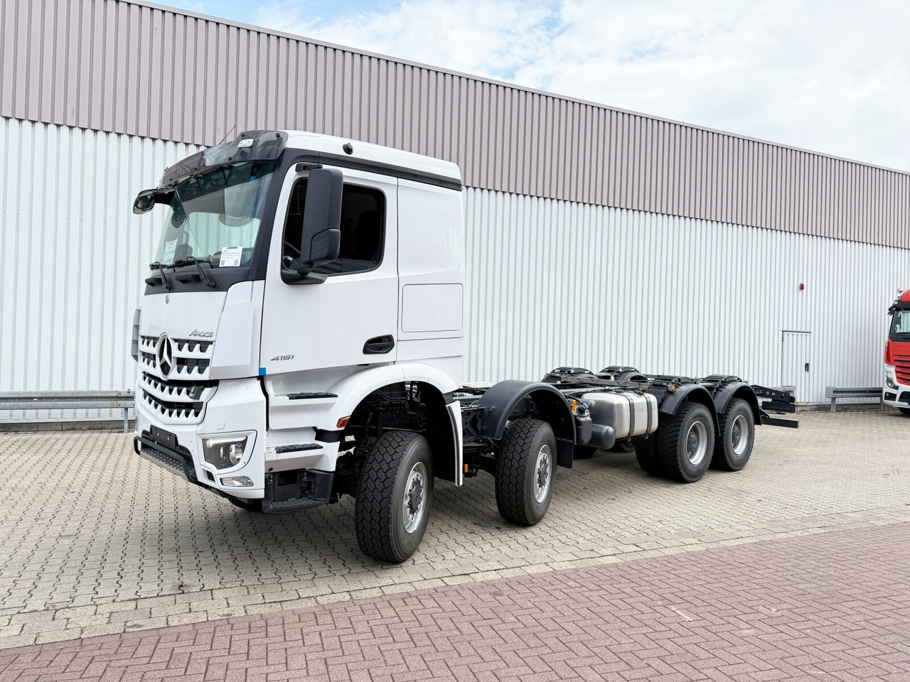 Mercedes-Benz Arocs 4151 AK 8x8/4 Arocs 4151 AK 8x8/4, Retarder, Navi, MultimediaCockpit, Grounder - Вантажівка шасі: фото 1 Mercedes-Benz Arocs 4151 AK 8x8/4 Arocs 4151 AK 8x8/4, Retarder, Navi, MultimediaCockpit, Grounder - Вантажівка шасі: фото 1