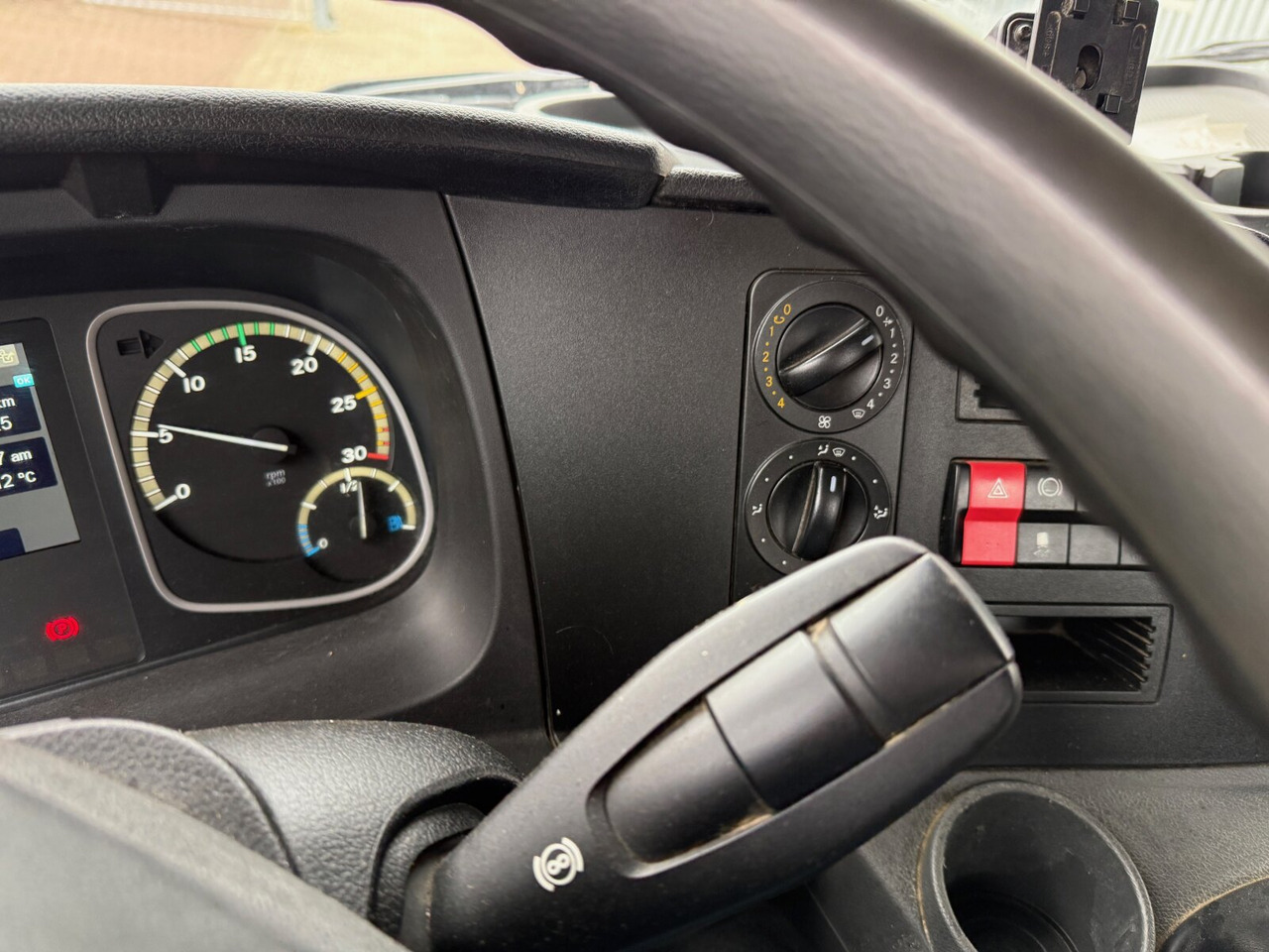 Mercedes-Benz Atego 1630 K 4x2 Atego 1630 K 4x2, Meiller 3-Seiten - Самоскид вантажівка: фото 4 Mercedes-Benz Atego 1630 K 4x2 Atego 1630 K 4x2, Meiller 3-Seiten - Самоскид вантажівка: фото 4