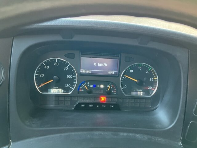 Mercedes-Benz Atego 822 4x2 Atego 822 4x2, Doka mit Kombisitzbank - Тентована вантажівка: фото 3 Mercedes-Benz Atego 822 4x2 Atego 822 4x2, Doka mit Kombisitzbank - Тентована вантажівка: фото 3