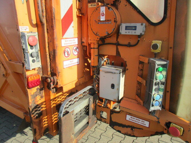 Mercedes-Benz Econic 2628L/NLA6x2/4 Econic 2628L 6x2-4 Schörling 3R11 22.5, Terberg Schüttung в лізинг Mercedes-Benz Econic 2628L/NLA6x2/4 Econic 2628L 6x2-4 Schörling 3R11 22.5, Terberg Schüttung: фото 14 Mercedes-Benz Econic 2628L/NLA6x2/4 Econic 2628L 6x2-4 Schörling 3R11 22.5, Terberg Schüttung в лізинг Mercedes-Benz Econic 2628L/NLA6x2/4 Econic 2628L 6x2-4 Schörling 3R11 22.5, Terberg Schüttung: фото 14