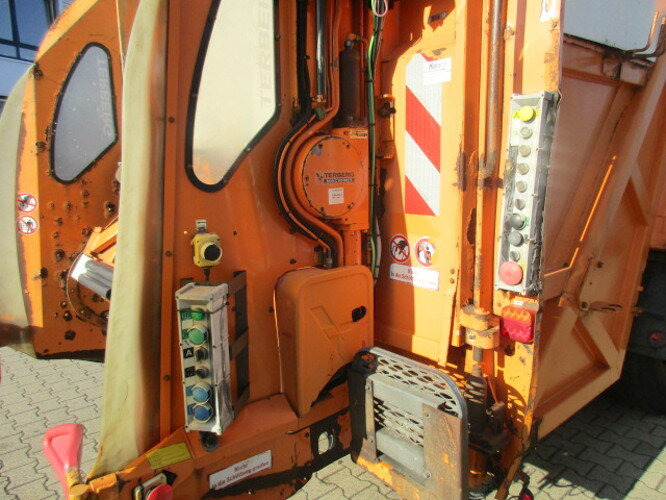 Mercedes-Benz Econic 2628L/NLA6x2/4 Econic 2628L 6x2-4 Schörling 3R11 22.5, Terberg Schüttung в лізинг Mercedes-Benz Econic 2628L/NLA6x2/4 Econic 2628L 6x2-4 Schörling 3R11 22.5, Terberg Schüttung: фото 15 Mercedes-Benz Econic 2628L/NLA6x2/4 Econic 2628L 6x2-4 Schörling 3R11 22.5, Terberg Schüttung в лізинг Mercedes-Benz Econic 2628L/NLA6x2/4 Econic 2628L 6x2-4 Schörling 3R11 22.5, Terberg Schüttung: фото 15